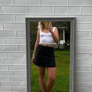 Glassons basic black skirt